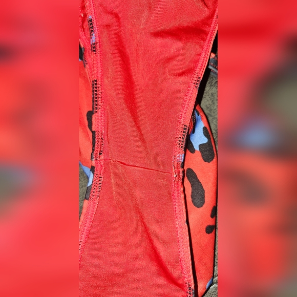 Icon Swim Leopard Print V-Neck Low Cut Back Cheeky One Piece Large - Picture 6 of 6